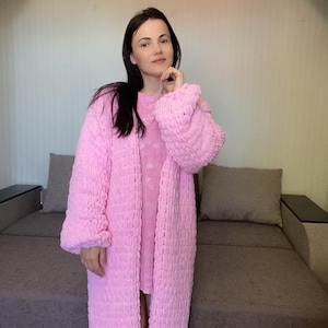 Handmade Pink Chunky Knit Cardigan – Long Cozy Plush Sweater – Hypoallergenic Yarn – Gift for Her – Soft Oversized Knitwear
