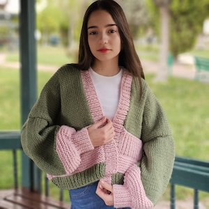 Hand-Knitted Green and Pink Chunky Cardigan for Women,Oversized Cropped Sweater,Cozy Color Block Knit Jacket,Soft Wool Gift for Her